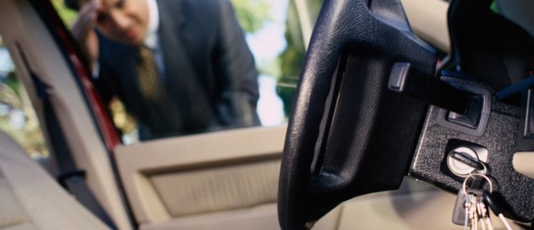 24 hour car locksmith in Roseville